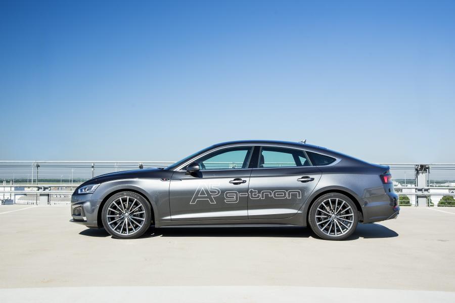  Audi A5 Sportback g-tron S-Line 2016 года  (WW) (фото 15 из 39)